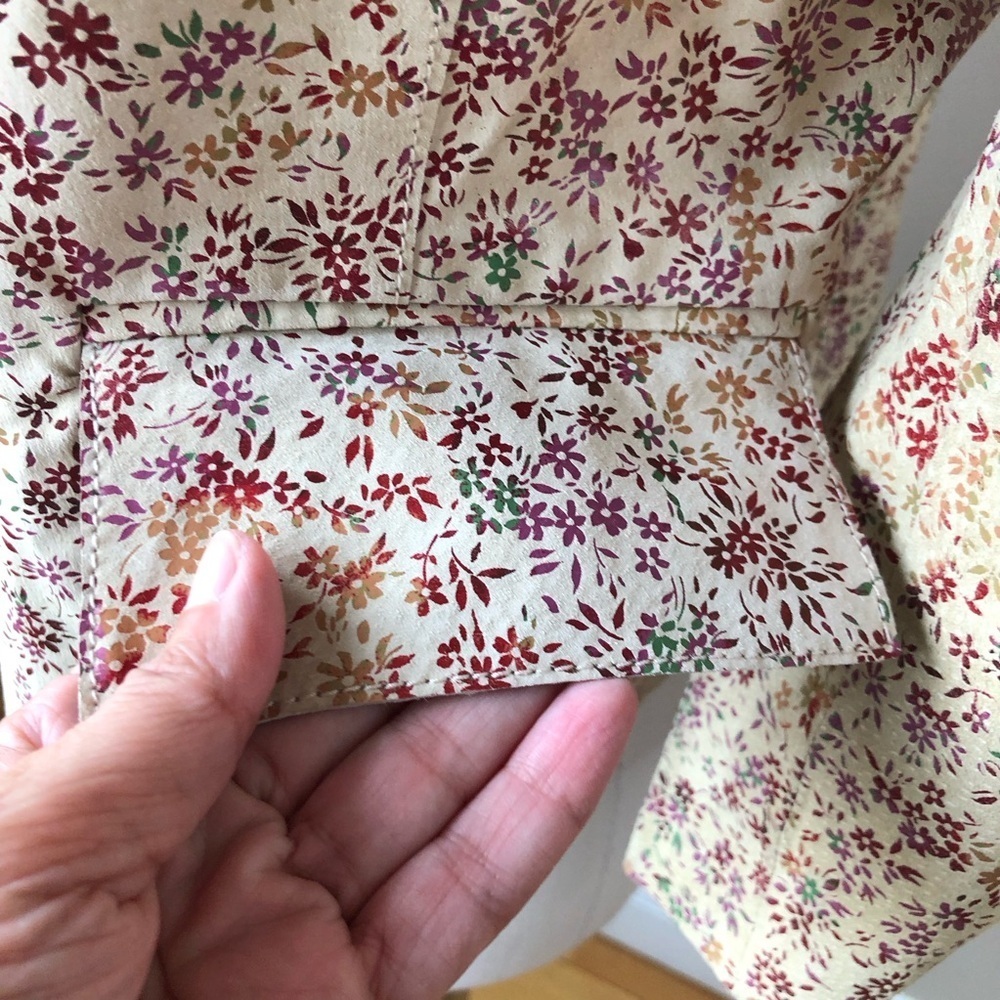 NWT Vintage Tan Suede Leather Boxy Jacket Ditzy Floral Print 7/8 - Picture 6 of 16